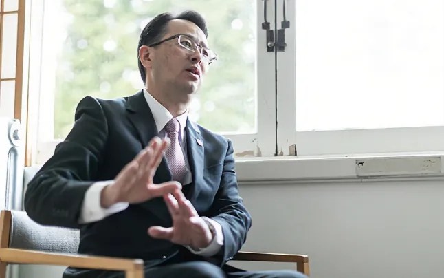 事業を譲り受けた金谷ホテル（株）の平野氏