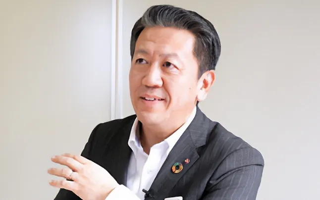 伊藤 里志 支店長